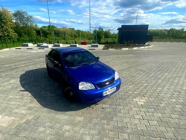 Синий Шевроле Лачетти, объемом двигателя 1.6 л и пробегом 360 тыс. км за 4600 $, фото 4 на Automoto.ua