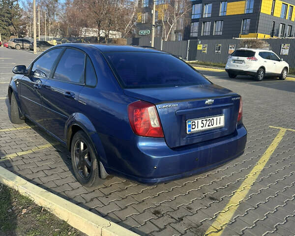 Синий Шевроле Лачетти, объемом двигателя 1.8 л и пробегом 330 тыс. км за 3500 $, фото 5 на Automoto.ua