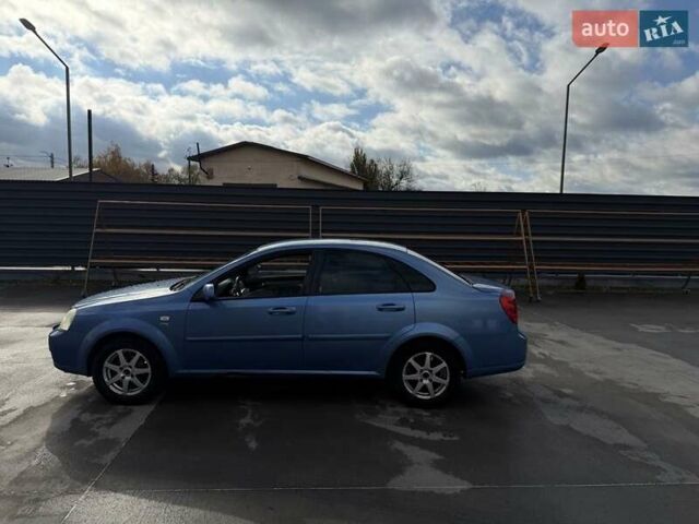 Синий Шевроле Лачетти, объемом двигателя 1.8 л и пробегом 333 тыс. км за 3700 $, фото 7 на Automoto.ua
