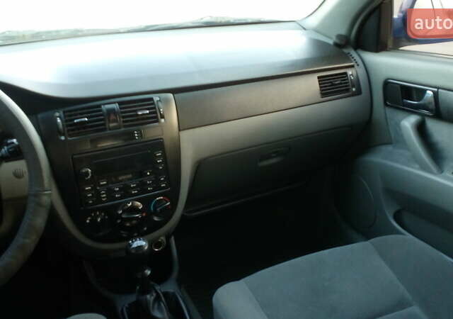 Синий Шевроле Лачетти, объемом двигателя 1.8 л и пробегом 198 тыс. км за 4700 $, фото 17 на Automoto.ua