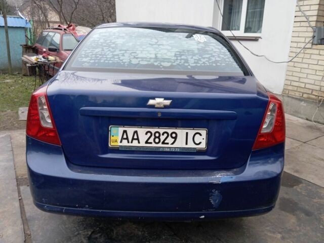 Синий Шевроле Лачетти, объемом двигателя 1.6 л и пробегом 270 тыс. км за 1900 $, фото 4 на Automoto.ua