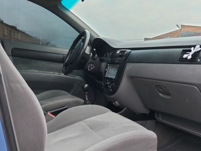 Синий Шевроле Лачетти, объемом двигателя 1.6 л и пробегом 169 тыс. км за 2900 $, фото 12 на Automoto.ua