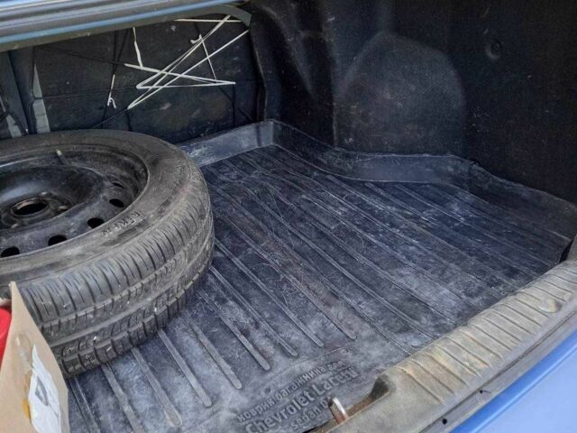 Синій Шевроле Лачетті, об'ємом двигуна 1.8 л та пробігом 247 тис. км за 3250 $, фото 8 на Automoto.ua