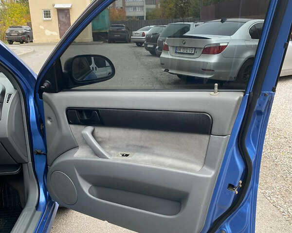 Синий Шевроле Лачетти, объемом двигателя 1.6 л и пробегом 170 тыс. км за 4650 $, фото 25 на Automoto.ua