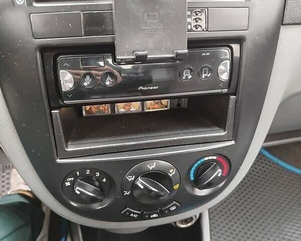 Синій Шевроле Лачетті, об'ємом двигуна 1.6 л та пробігом 93 тис. км за 4700 $, фото 12 на Automoto.ua