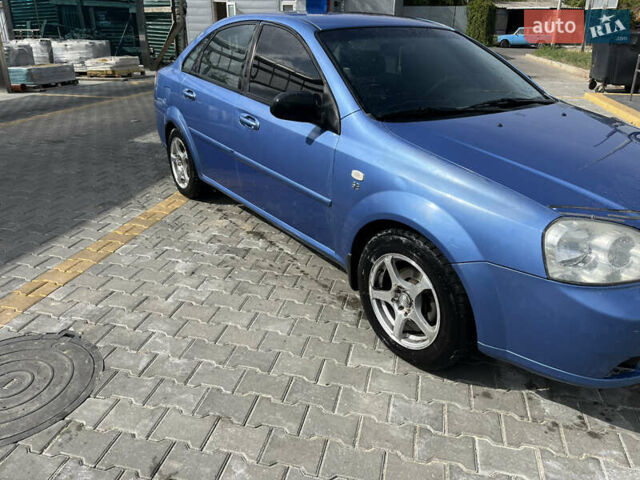 Синій Шевроле Лачетті, об'ємом двигуна 1.6 л та пробігом 300 тис. км за 3500 $, фото 2 на Automoto.ua