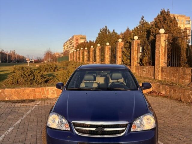 Синий Шевроле Лачетти, объемом двигателя 1.8 л и пробегом 175 тыс. км за 3950 $, фото 2 на Automoto.ua