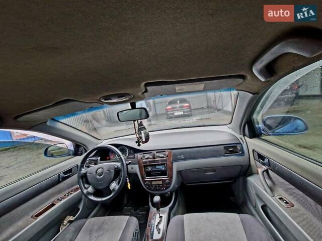 Синий Шевроле Лачетти, объемом двигателя 1.8 л и пробегом 260 тыс. км за 4000 $, фото 10 на Automoto.ua