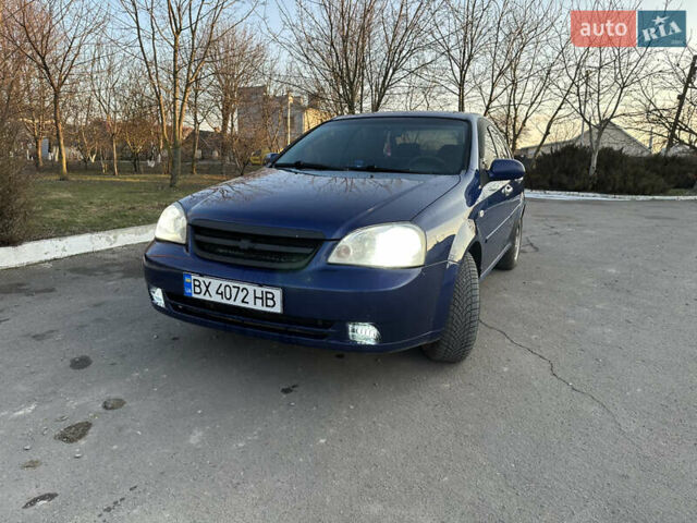Синий Шевроле Лачетти, объемом двигателя 1.6 л и пробегом 325 тыс. км за 4200 $, фото 6 на Automoto.ua