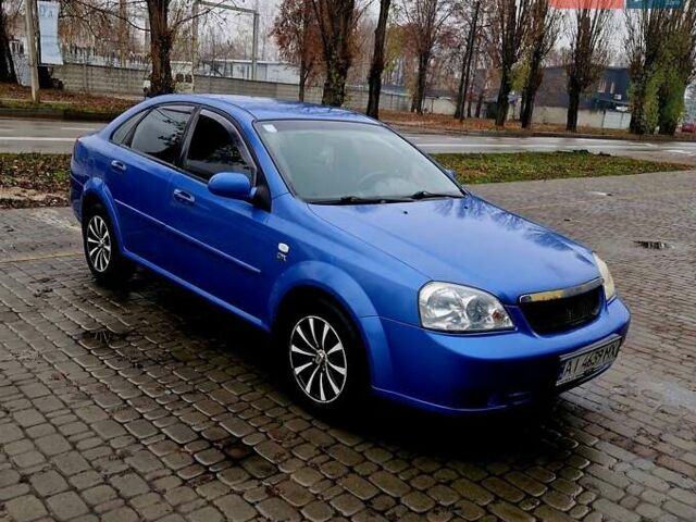Синий Шевроле Лачетти, объемом двигателя 1.8 л и пробегом 260 тыс. км за 4000 $, фото 6 на Automoto.ua