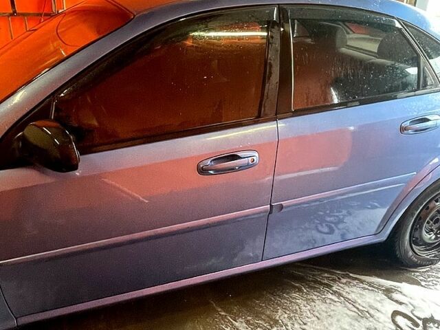 Синий Шевроле Лачетти, объемом двигателя 1.6 л и пробегом 360 тыс. км за 2200 $, фото 3 на Automoto.ua