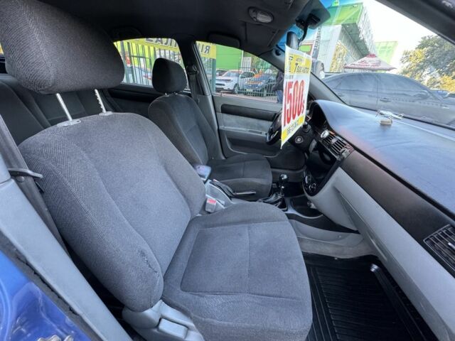 Синій Шевроле Лачетті, об'ємом двигуна 1.8 л та пробігом 226 тис. км за 4250 $, фото 10 на Automoto.ua