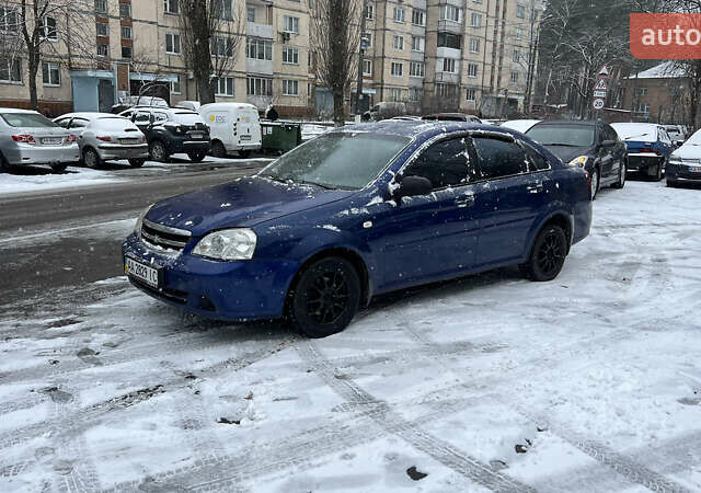 Синий Шевроле Лачетти, объемом двигателя 1.6 л и пробегом 270 тыс. км за 2250 $, фото 1 на Automoto.ua