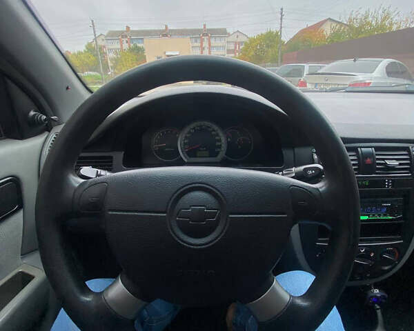 Синий Шевроле Лачетти, объемом двигателя 1.6 л и пробегом 170 тыс. км за 4650 $, фото 12 на Automoto.ua