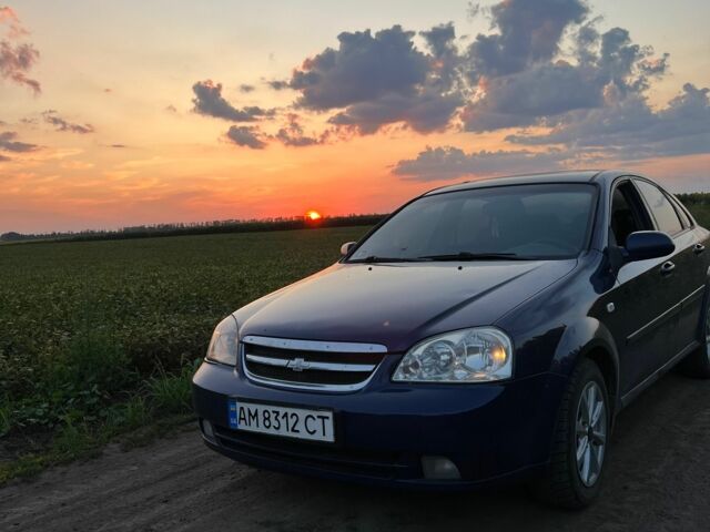 Синий Шевроле Лачетти, объемом двигателя 1.8 л и пробегом 310 тыс. км за 3400 $, фото 2 на Automoto.ua