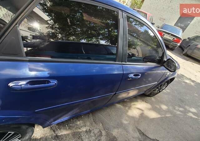 Синий Шевроле Лачетти, объемом двигателя 1.6 л и пробегом 243 тыс. км за 3800 $, фото 7 на Automoto.ua