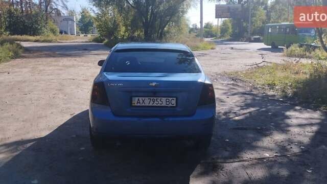 Синий Шевроле Лачетти, объемом двигателя 1.8 л и пробегом 220 тыс. км за 4000 $, фото 5 на Automoto.ua