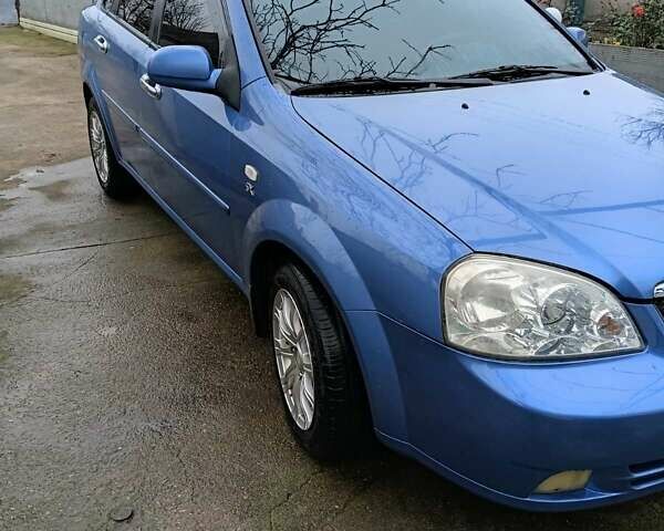 Синій Шевроле Лачетті, об'ємом двигуна 1.8 л та пробігом 298 тис. км за 4800 $, фото 1 на Automoto.ua