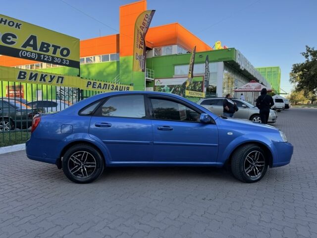 Синій Шевроле Лачетті, об'ємом двигуна 1.8 л та пробігом 226 тис. км за 4250 $, фото 6 на Automoto.ua