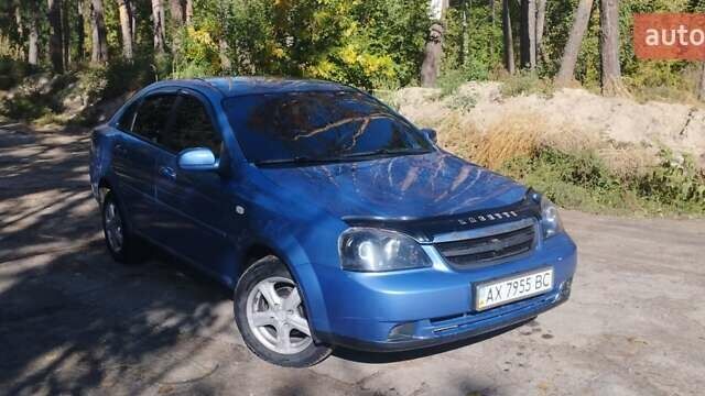 Синий Шевроле Лачетти, объемом двигателя 1.8 л и пробегом 220 тыс. км за 4000 $, фото 9 на Automoto.ua