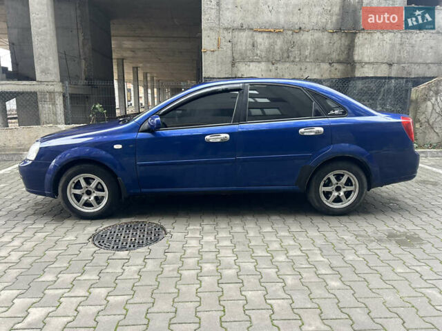 Синий Шевроле Лачетти, объемом двигателя 1.6 л и пробегом 346 тыс. км за 3200 $, фото 2 на Automoto.ua
