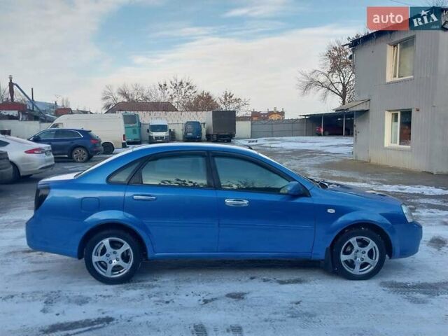 Синий Шевроле Лачетти, объемом двигателя 1.8 л и пробегом 340 тыс. км за 3800 $, фото 7 на Automoto.ua