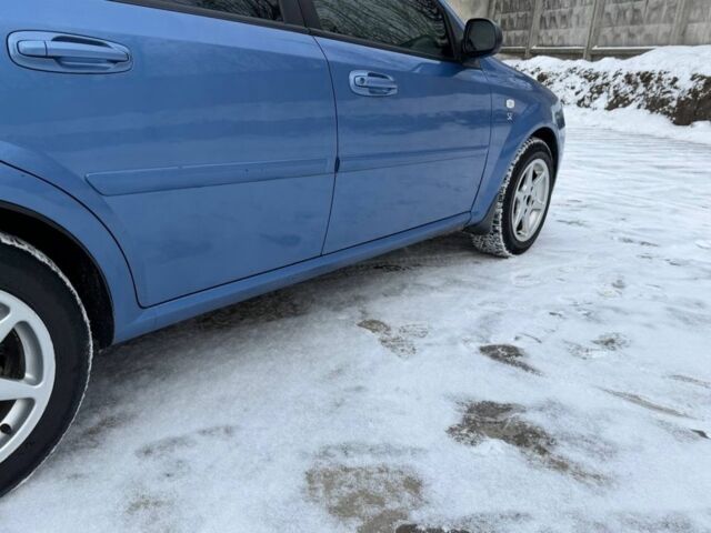 Синій Шевроле Лачетті, об'ємом двигуна 1.6 л та пробігом 145 тис. км за 3950 $, фото 4 на Automoto.ua