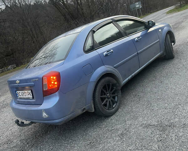 Синий Шевроле Лачетти, объемом двигателя 1.6 л и пробегом 230 тыс. км за 3000 $, фото 3 на Automoto.ua