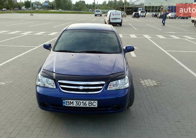 Синий Шевроле Лачетти, объемом двигателя 1.8 л и пробегом 198 тыс. км за 4700 $, фото 2 на Automoto.ua