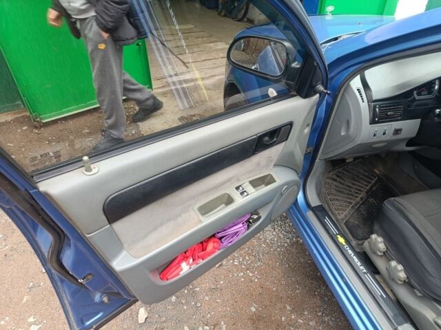 Синій Шевроле Лачетті, об'ємом двигуна 1.6 л та пробігом 140 тис. км за 3600 $, фото 3 на Automoto.ua