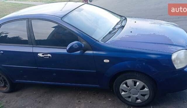 Синий Шевроле Лачетти, объемом двигателя 1.8 л и пробегом 100 тыс. км за 2700 $, фото 1 на Automoto.ua