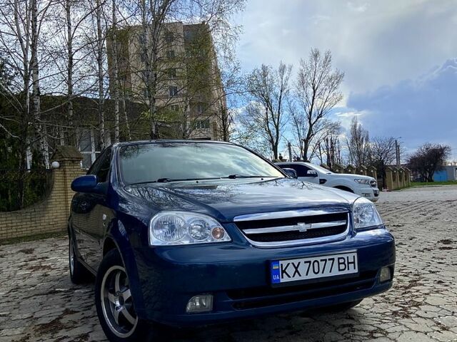 Синій Шевроле Лачетті, об'ємом двигуна 1.8 л та пробігом 181 тис. км за 4600 $, фото 2 на Automoto.ua