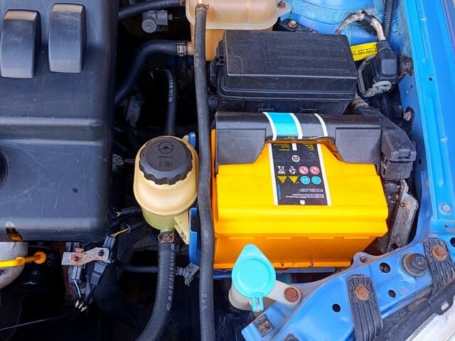 Синий Шевроле Лачетти, объемом двигателя 1.6 л и пробегом 193 тыс. км за 3400 $, фото 6 на Automoto.ua