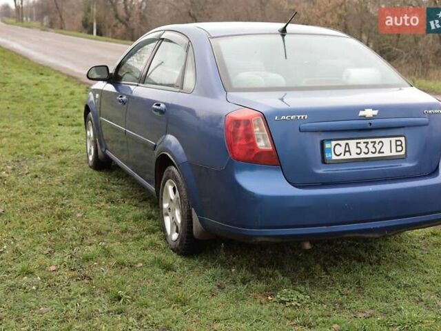 Синий Шевроле Лачетти, объемом двигателя 0 л и пробегом 400 тыс. км за 3100 $, фото 4 на Automoto.ua