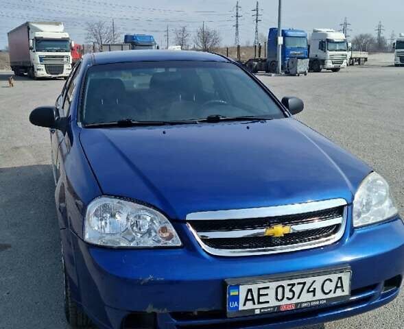 Синий Шевроле Лачетти, объемом двигателя 1.6 л и пробегом 215 тыс. км за 4700 $, фото 2 на Automoto.ua