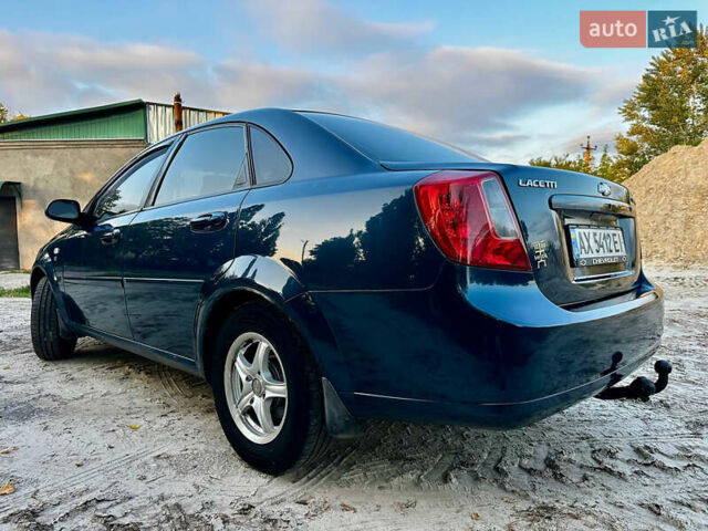 Синий Шевроле Лачетти, объемом двигателя 1.6 л и пробегом 290 тыс. км за 5000 $, фото 14 на Automoto.ua