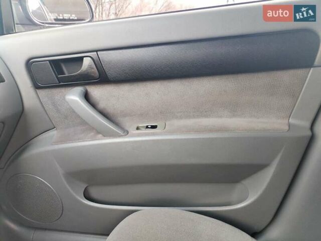 Синий Шевроле Лачетти, объемом двигателя 1.6 л и пробегом 223 тыс. км за 3800 $, фото 14 на Automoto.ua