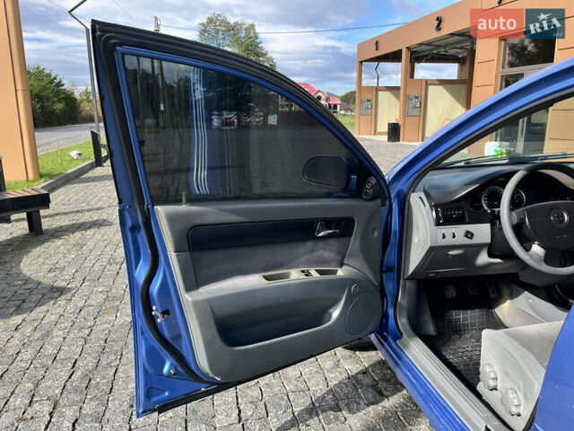 Шевроле Лачетти 2007 в Тячеве на Automoto.ua Синий Шевроле Лачетти, объемом двигателя 1.8 л и пробегом 228 тыс. км за 3500 $, фото 25 на Automoto.ua