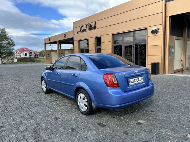 Синий Шевроле Лачетти, объемом двигателя 1.8 л и пробегом 228 тыс. км за 3500 $, фото 5 на Automoto.ua