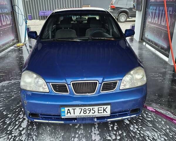 Синий Шевроле Лачетти, объемом двигателя 1.6 л и пробегом 200 тыс. км за 2300 $, фото 7 на Automoto.ua