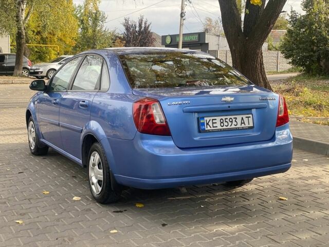Синий Шевроле Лачетти, объемом двигателя 0 л и пробегом 165 тыс. км за 4300 $, фото 4 на Automoto.ua