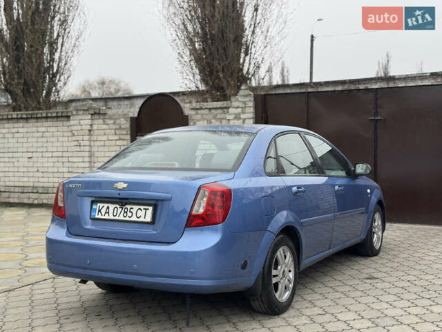 Синий Шевроле Лачетти, объемом двигателя 1.8 л и пробегом 178 тыс. км за 3950 $, фото 6 на Automoto.ua