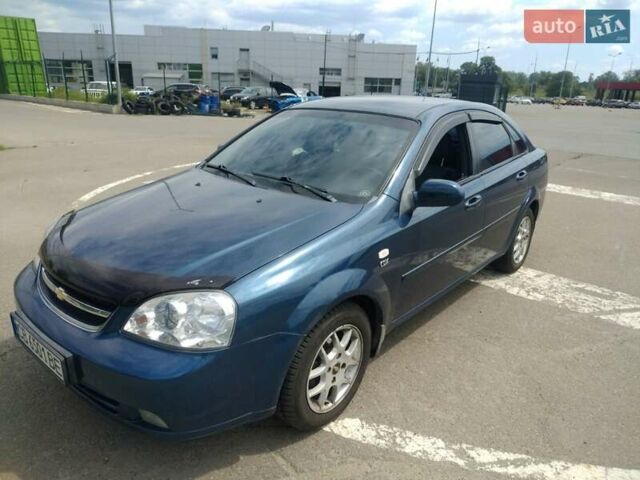 Синий Шевроле Лачетти, объемом двигателя 1.8 л и пробегом 130 тыс. км за 6100 $, фото 4 на Automoto.ua