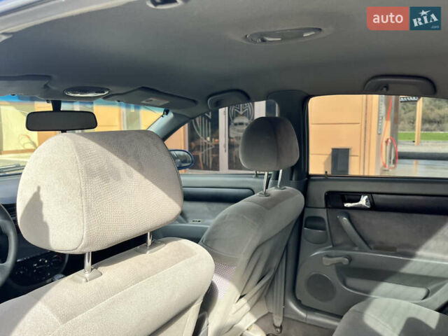 Шевроле Лачетти 2007 в Тячеве на Automoto.ua Синий Шевроле Лачетти, объемом двигателя 1.8 л и пробегом 228 тыс. км за 3500 $, фото 19 на Automoto.ua