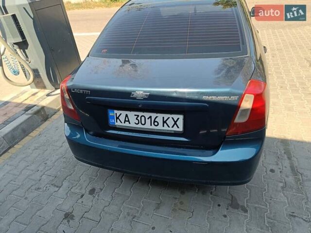 Синий Шевроле Лачетти, объемом двигателя 1.8 л и пробегом 450 тыс. км за 3600 $, фото 4 на Automoto.ua
