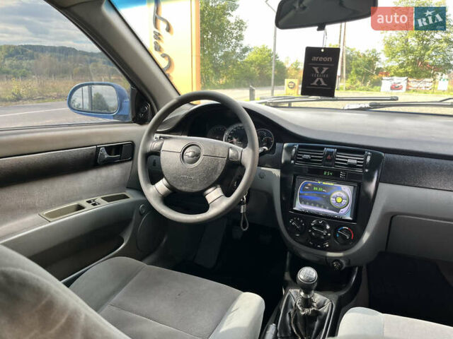 Шевроле Лачетти 2007 в Тячеве на Automoto.ua Синий Шевроле Лачетти, объемом двигателя 1.8 л и пробегом 228 тыс. км за 3500 $, фото 2 на Automoto.ua