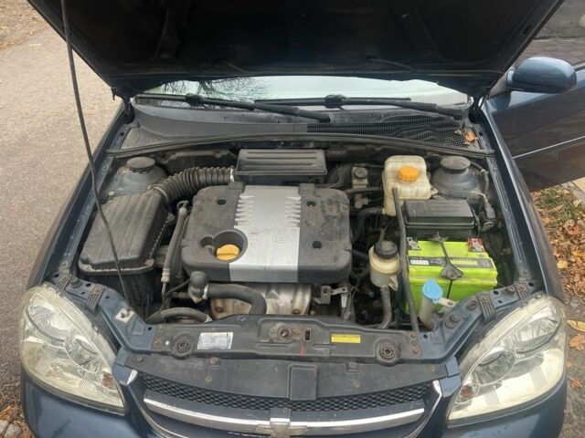 Синий Шевроле Лачетти, объемом двигателя 1.8 л и пробегом 2 тыс. км за 3600 $, фото 7 на Automoto.ua