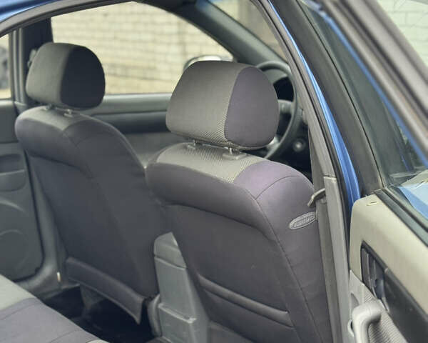 Синий Шевроле Лачетти, объемом двигателя 1.8 л и пробегом 178 тыс. км за 3950 $, фото 10 на Automoto.ua