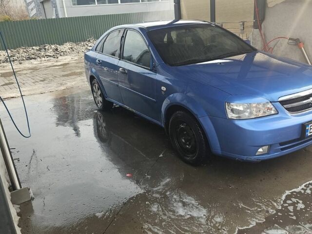Синий Шевроле Лачетти, объемом двигателя 1.8 л и пробегом 190 тыс. км за 4200 $, фото 1 на Automoto.ua