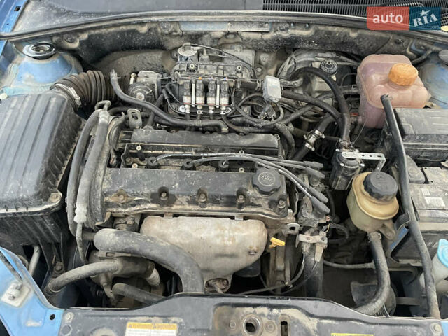 Синий Шевроле Лачетти, объемом двигателя 1.6 л и пробегом 198 тыс. км за 3300 $, фото 38 на Automoto.ua